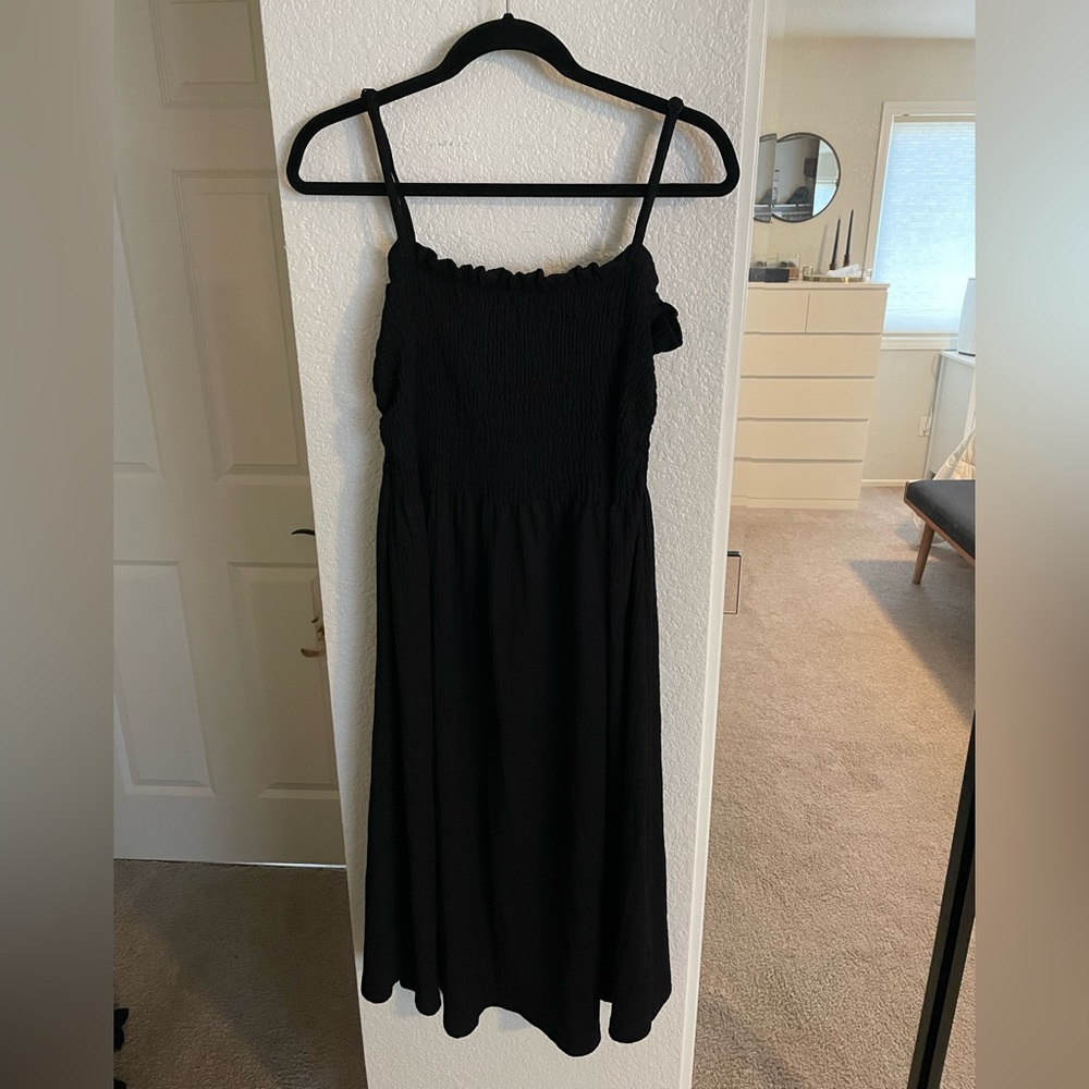 H&M linen black dress